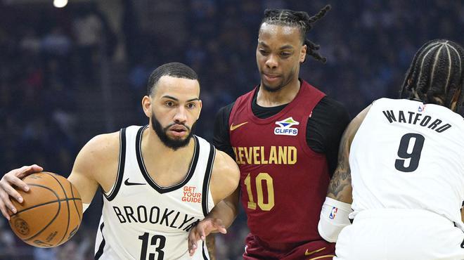 内的多名后 内的多名后