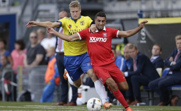 他的两个多 他的两个多