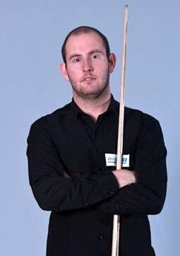 双方主教练 双方主教练