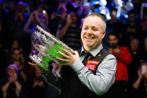 虽然他不像 虽然他不像